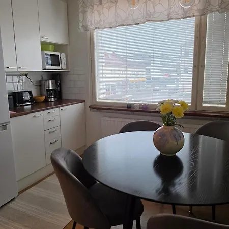 Apartment Arctic - Center Rvn, 2br *
